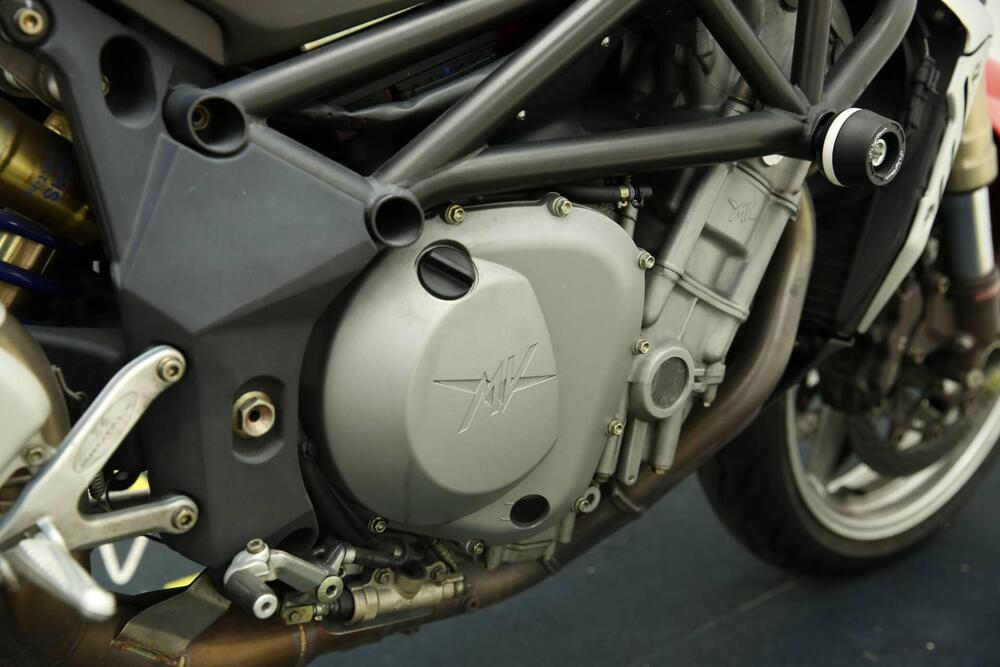 MV Agusta Brutale 750 S (2002 - 06) (12)