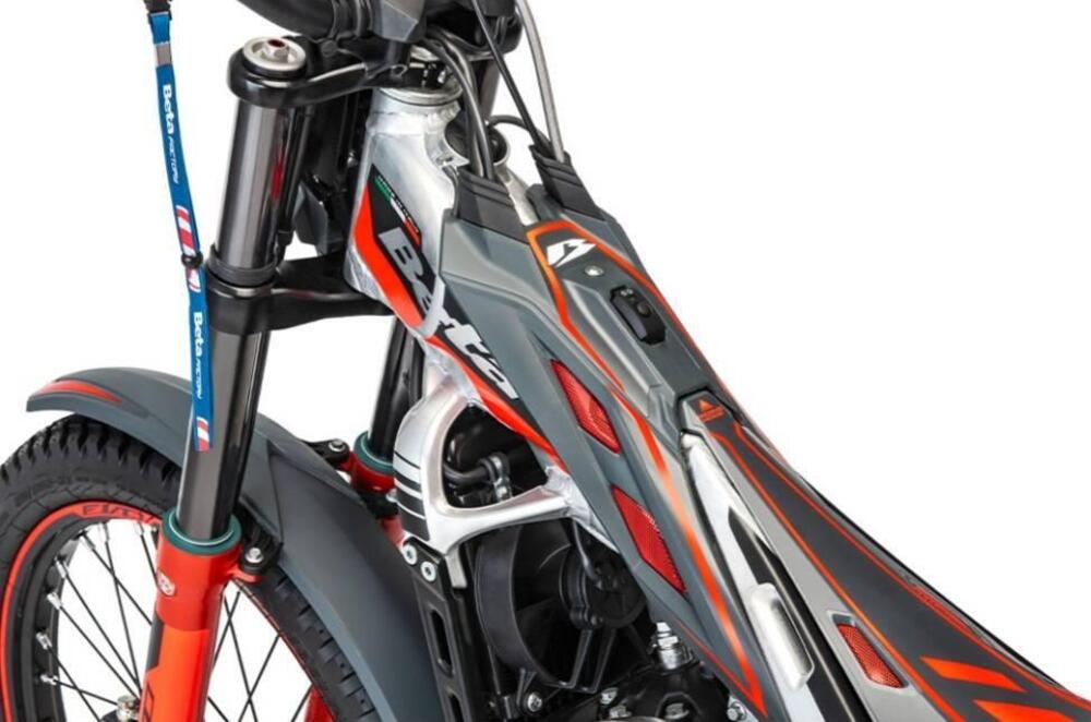 Betamotor Evo 300 SS 2T (2023 - 24) (4)