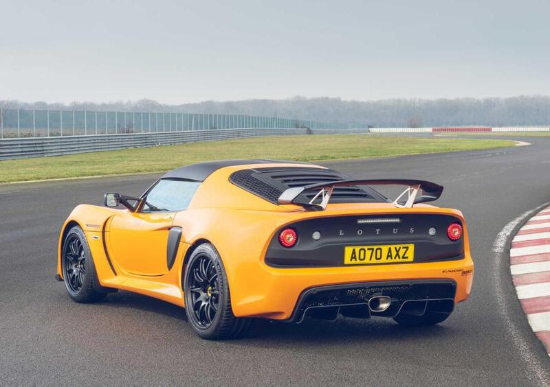 Lotus Exige Coupé (2000-21) (3)