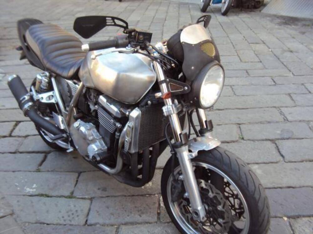Kawasaki ZRX 1200 (2000 - 05) (4)
