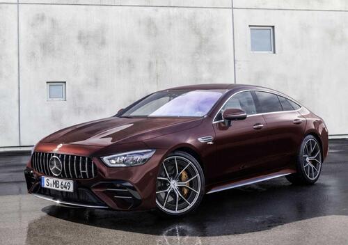 Mercedes-Benz AMG GT Coup&eacute; 4