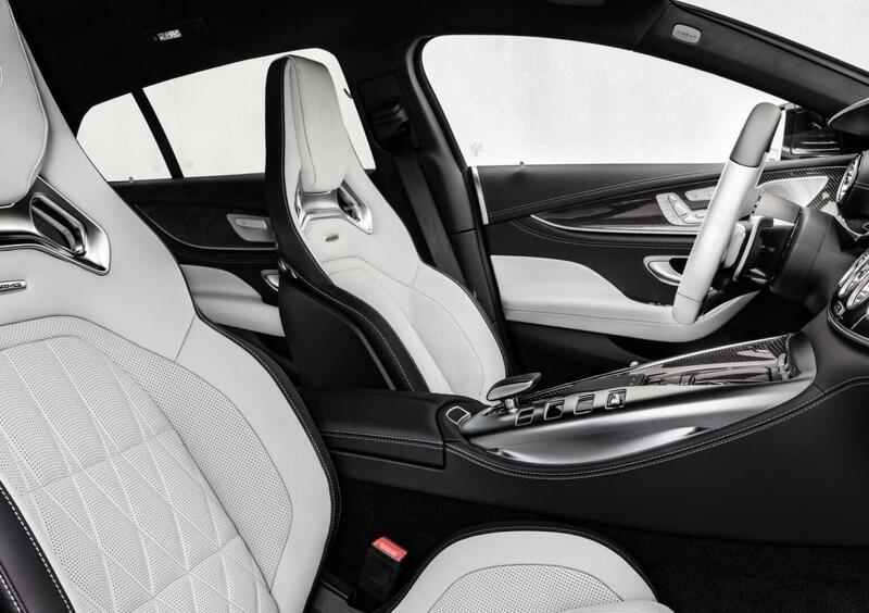 Mercedes-Benz AMG GT Coupé 4 (8)