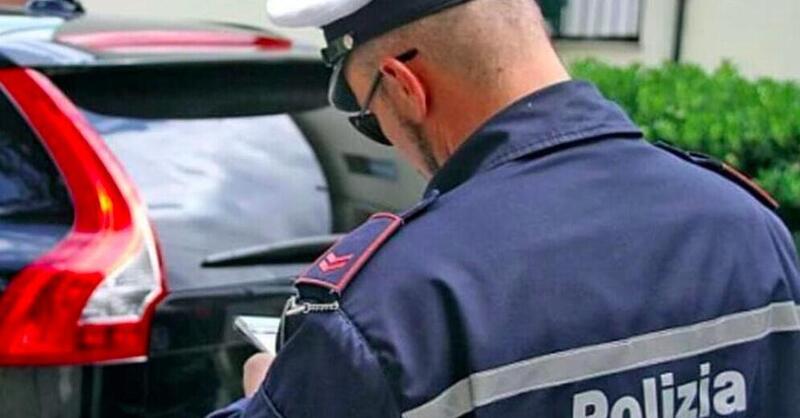 Firenze, le multe che arrivano in ritardo verranno annullate. Niente pi&ugrave; ricorso: arriva la svolta