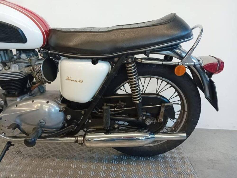 Triumph T 120R (9)