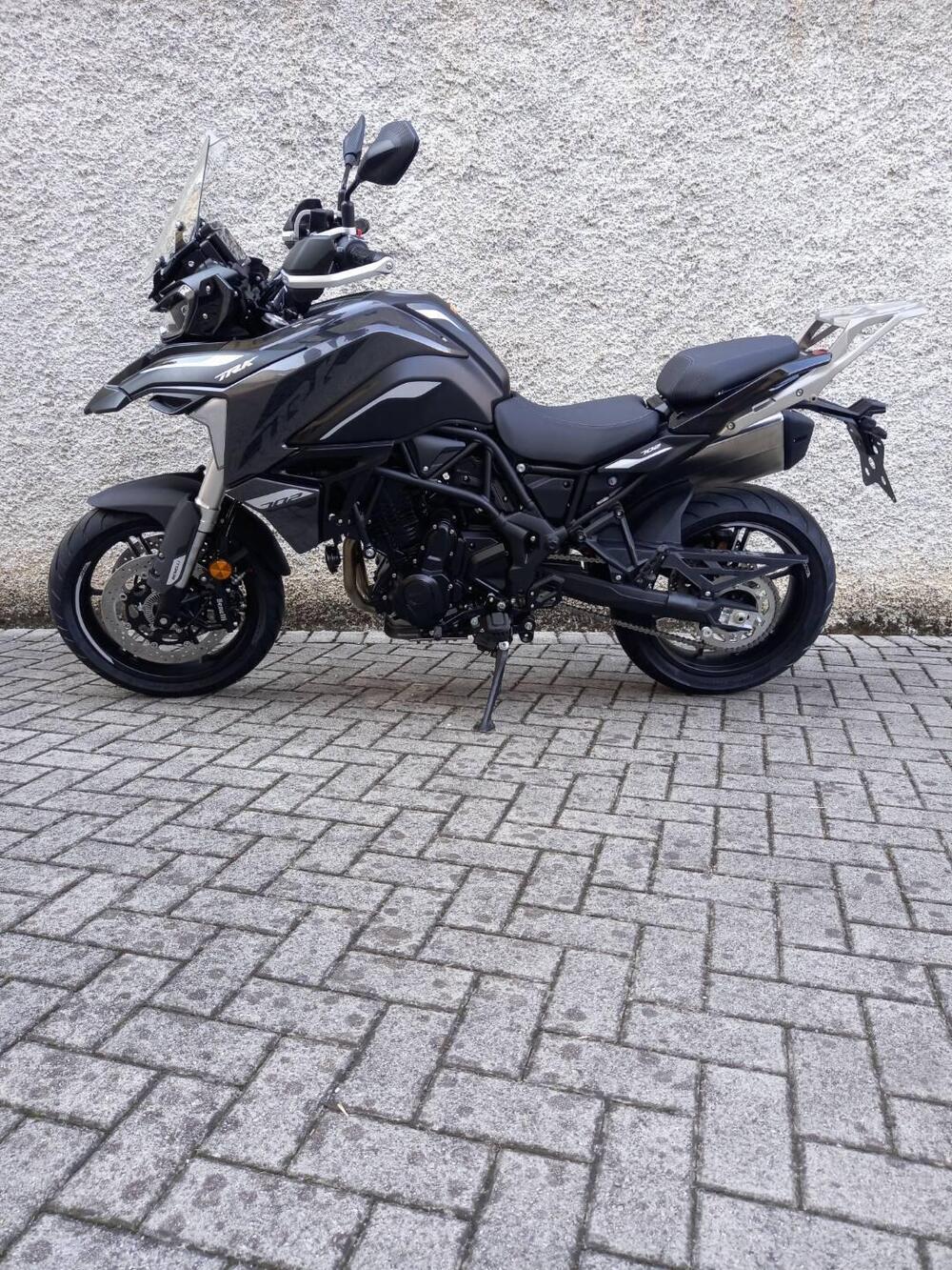 Benelli TRK 702 (2023 - 25) (2)