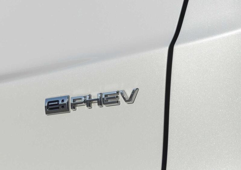Honda CR-V (2023-->>) (13)