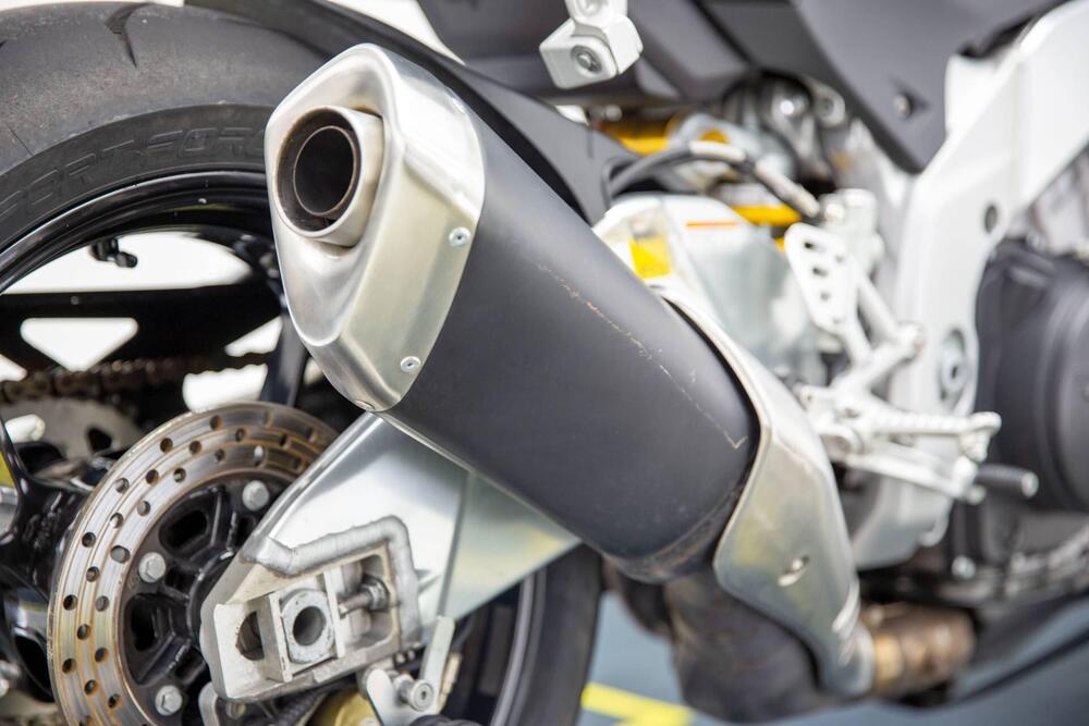 Aprilia Tuono V4 R (2011 - 15) (15)