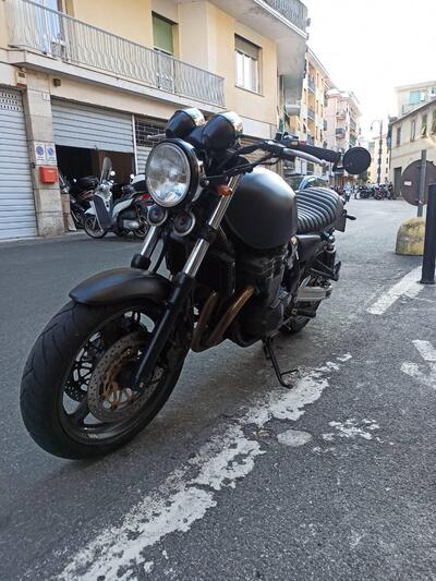 Suzuki GSX 750 F (1999 - 06) usata