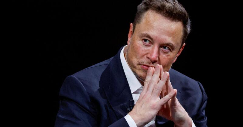 Tesla, Elon Musk: Ford, GM e Stellantis falliranno per gli scioperi UAW