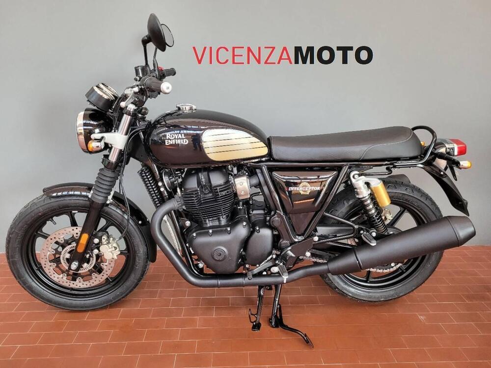 Royal Enfield Interceptor 650 (2021 - 26) (2)