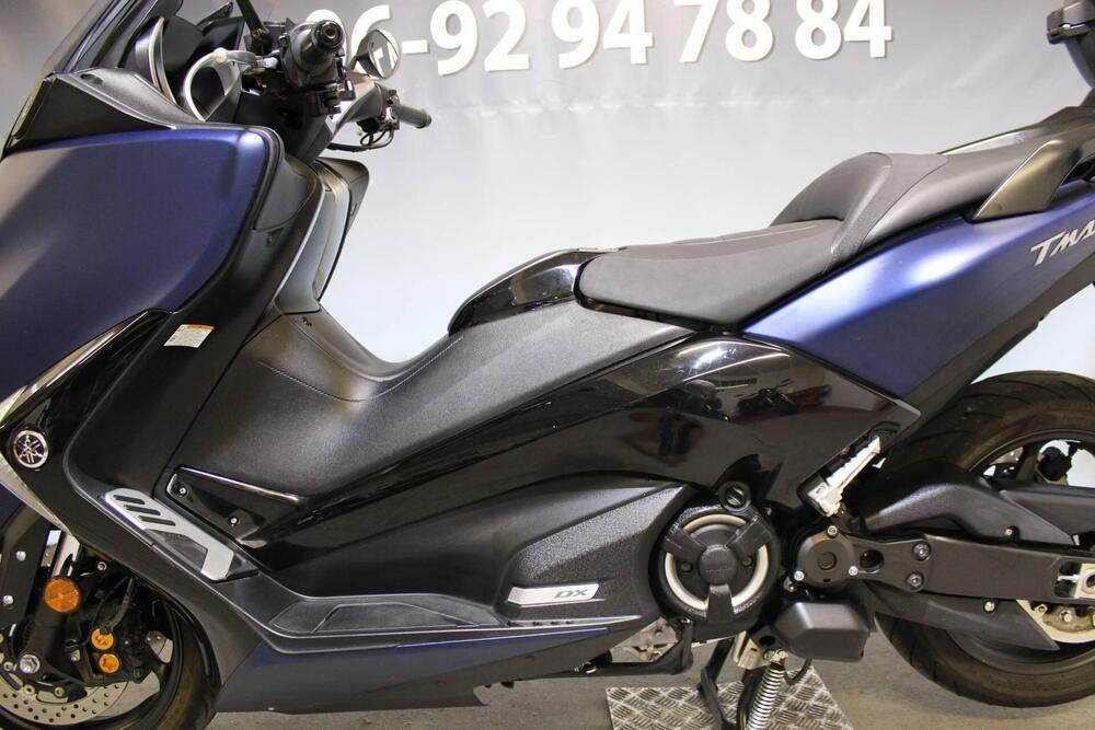 Yamaha T-Max 530 DX (2017 - 19) (17)