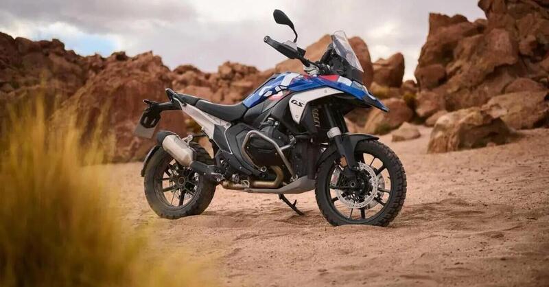 BMW R 1300 GS, motore pi&ugrave; potente e compatto, radar e sospensioni adattive: come cambia la tecnica