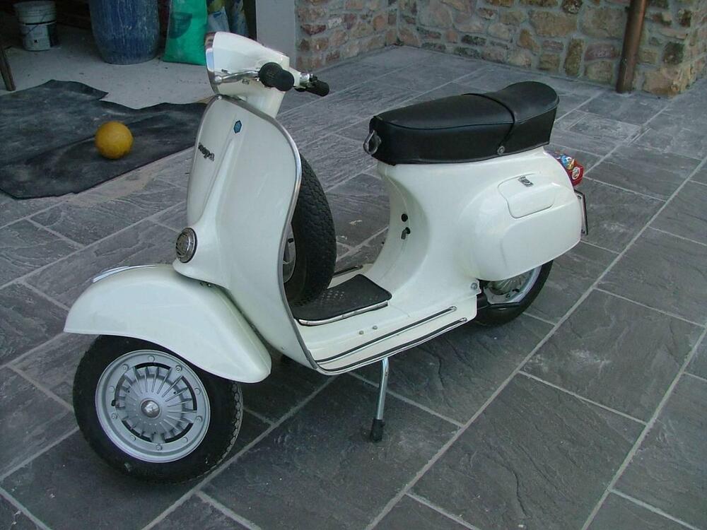 Piaggio vespa 125 primavera (4)