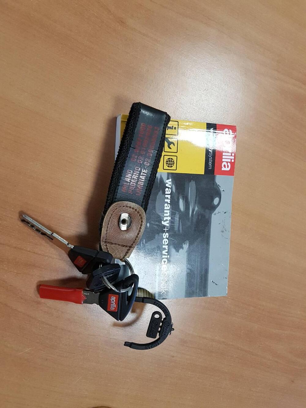 Aprilia Tuono V4 R (2011 - 15) (13)