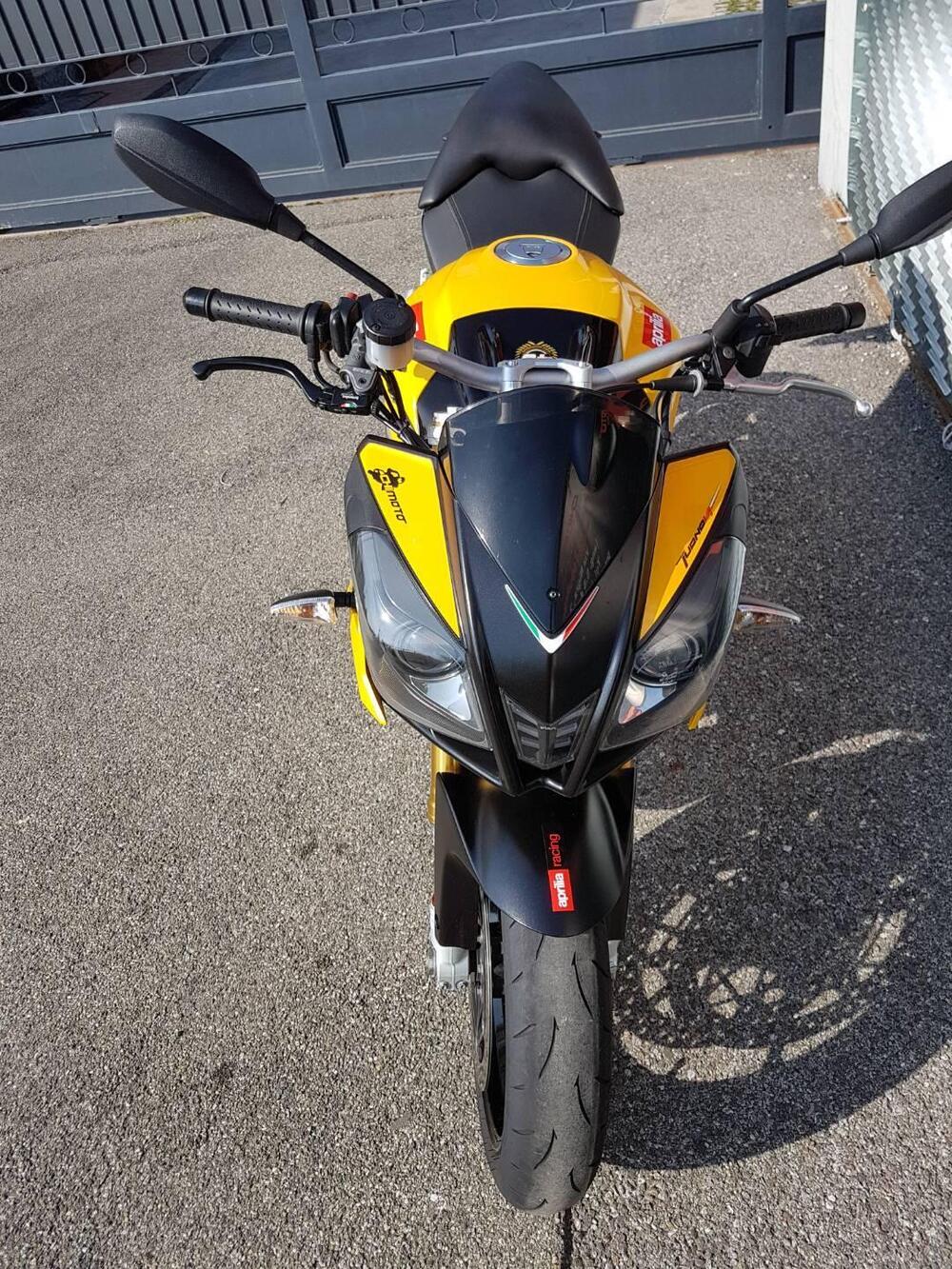 Aprilia Tuono V4 R (2011 - 15) (5)