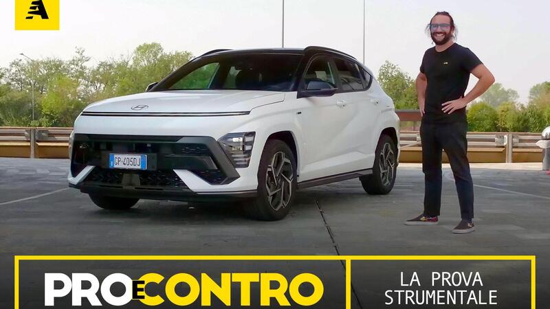 Nuova Hyundai Kona 2023: Pro e Contro. Ecco la nostra prova strumentale e tutti i numeri della pagella [VIDEO]