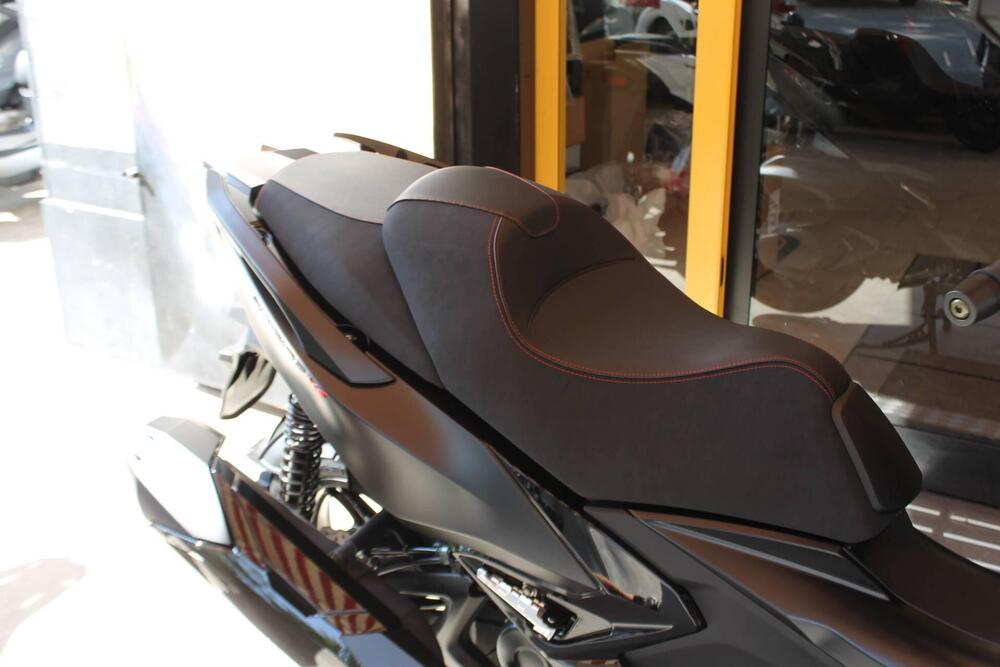 Kymco Xciting VS 400i (2023 - 25) (10)