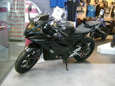 Yamaha YZF R125 (2023 - 25) nuova