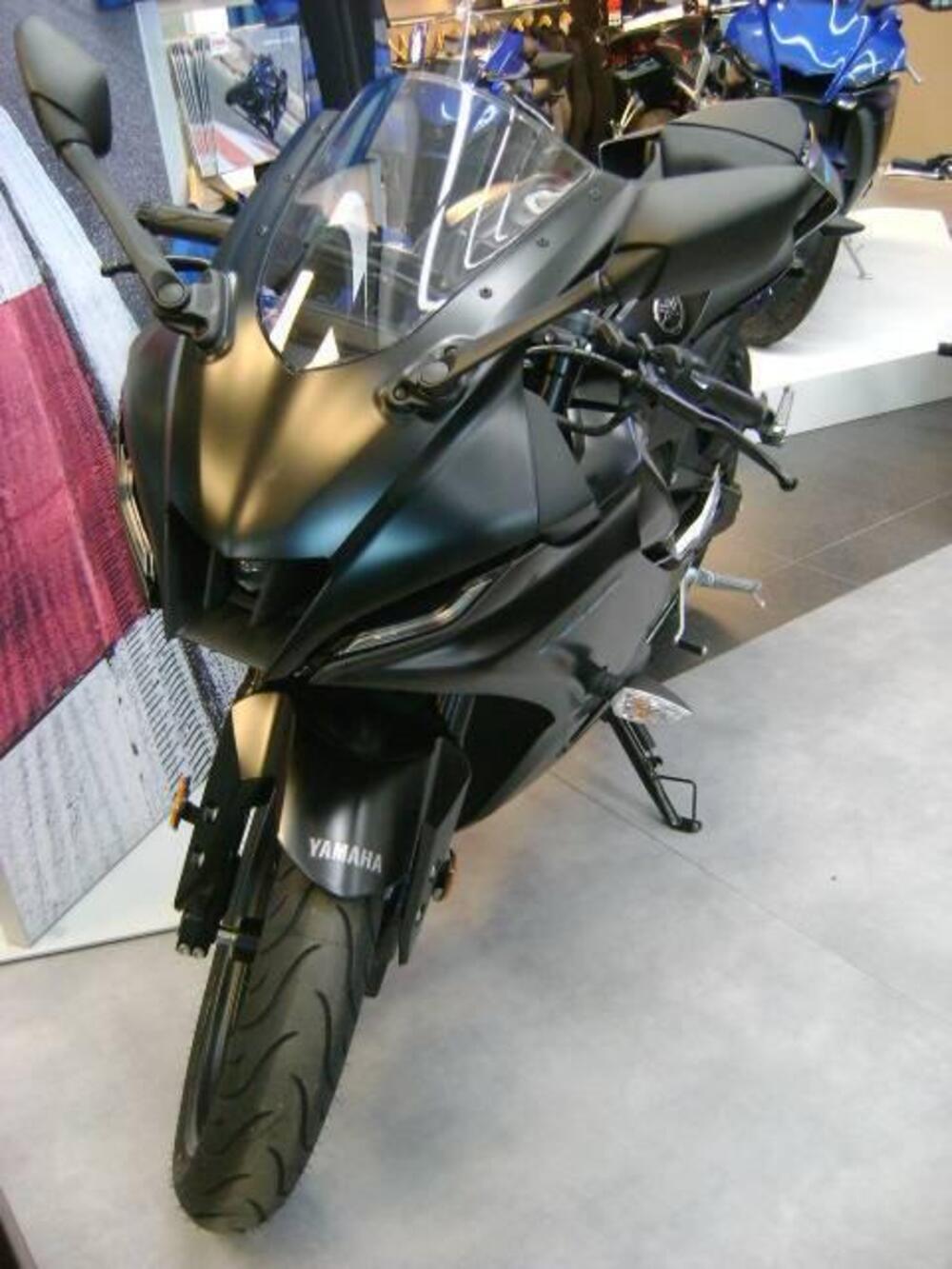 Yamaha YZF R125 (2023 - 25) (2)