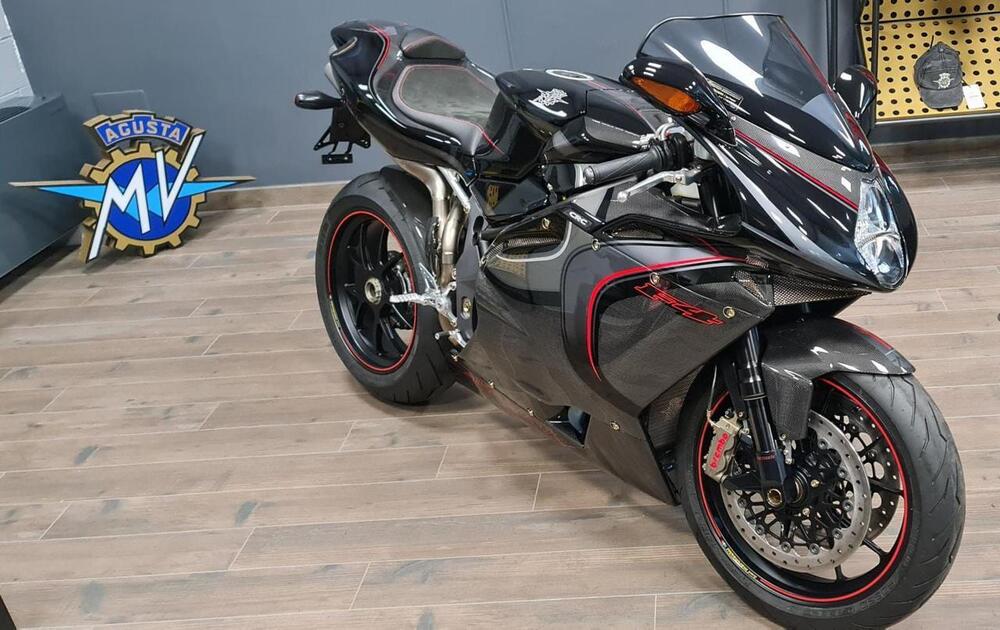 MV Agusta F4 1000 (2010 - 15) (3)