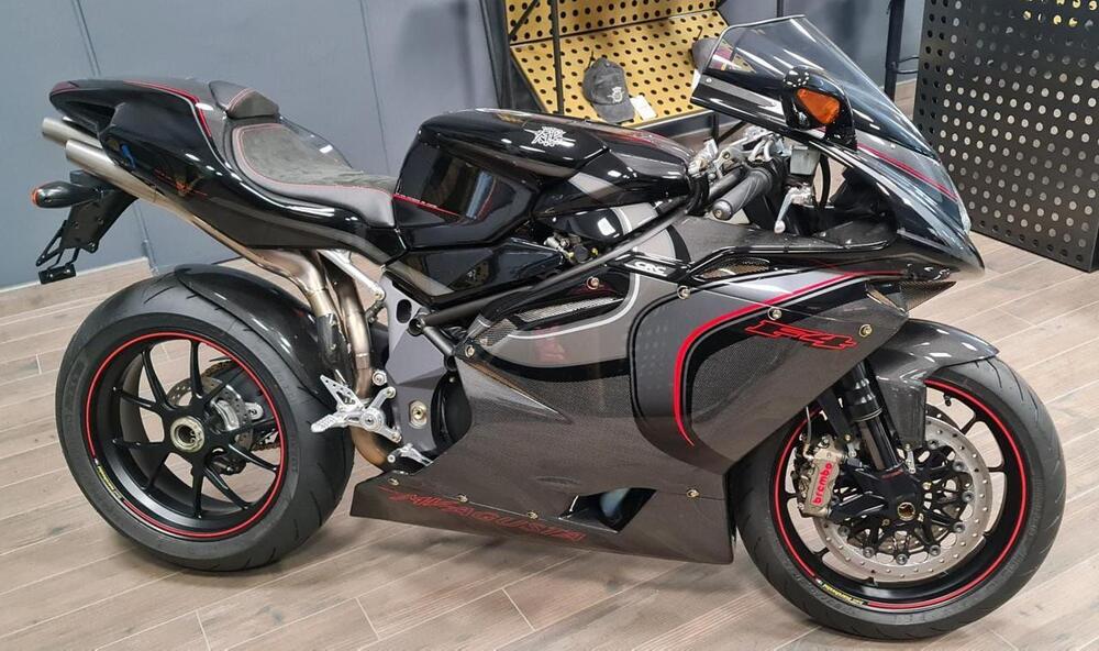 MV Agusta F4 1000 (2010 - 15) (2)