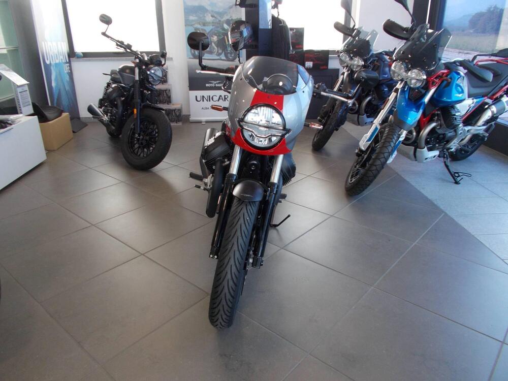 Moto Guzzi V7 Stone Corsa (2023 - 25) (5)