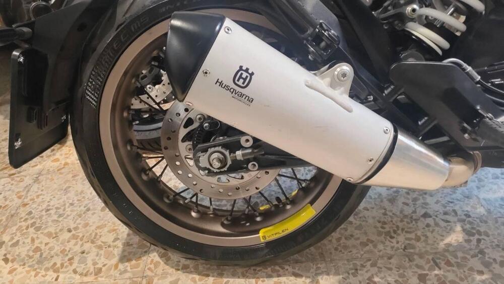 Husqvarna Vitpilen 401 (2018 - 19) (6)