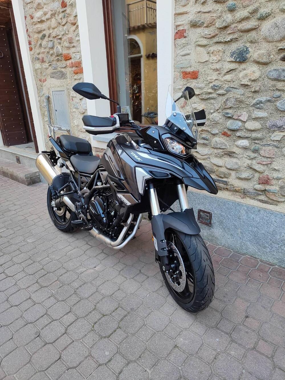 Benelli TRK 702 (2023 - 25) (2)