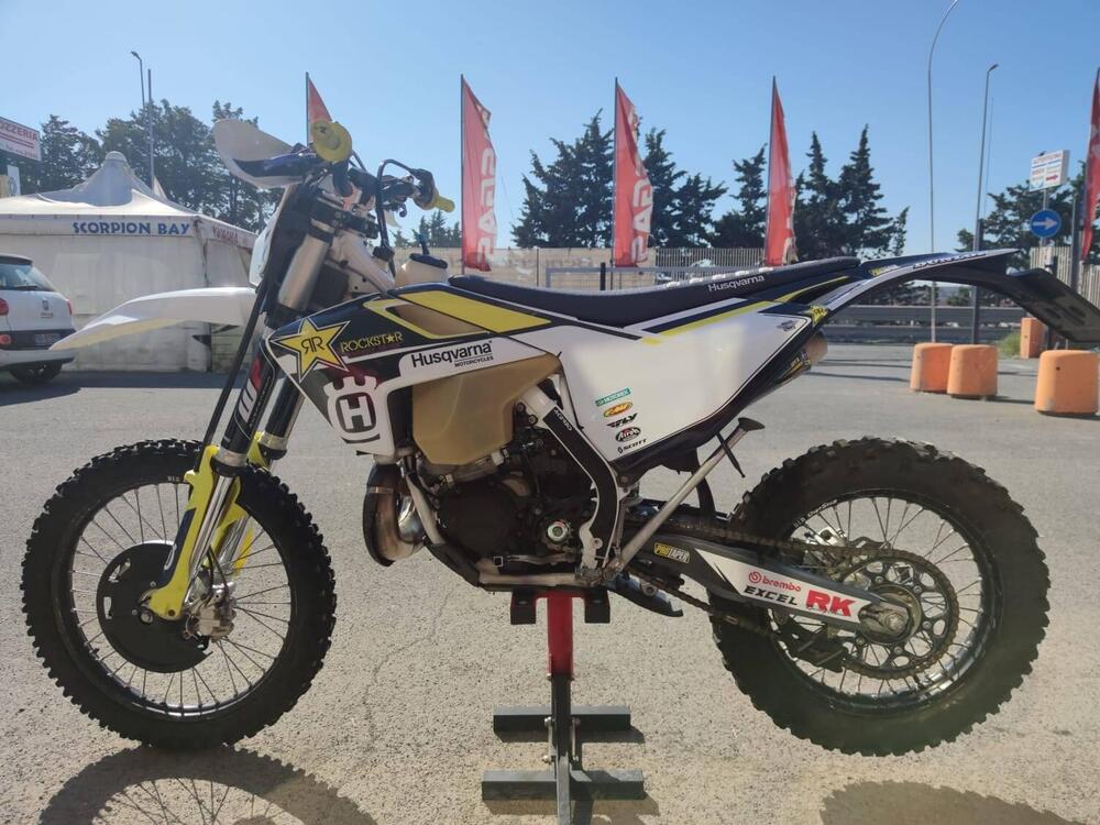 Husqvarna TE 300i (2019) (3)