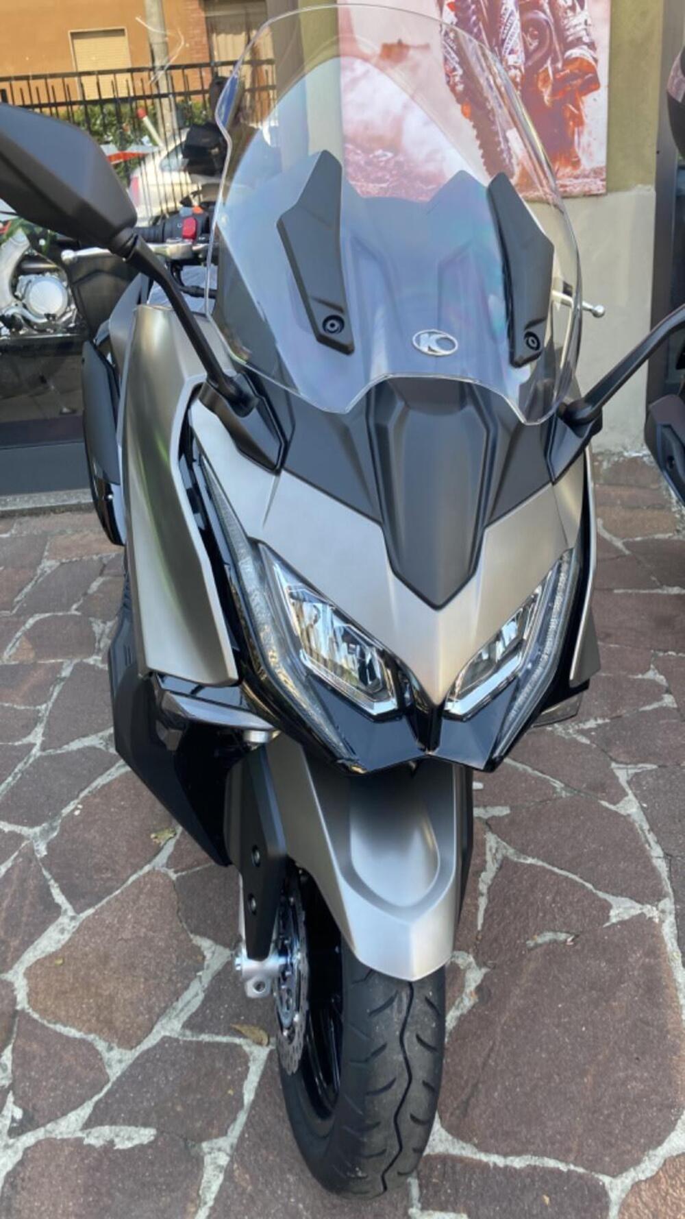 Kymco AK 550 Premium (2023 - 25) (2)