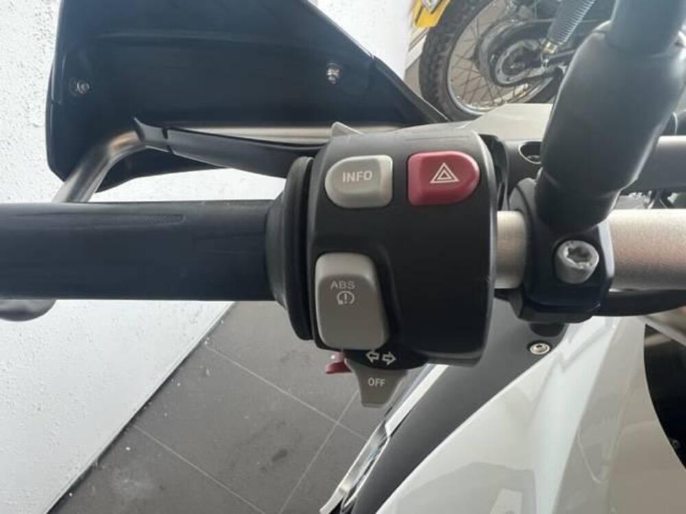 Bmw F 800 GS Adventure (2013 - 17) (6)