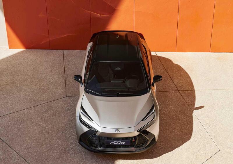 Toyota Toyota C-HR (2023-23) (5)