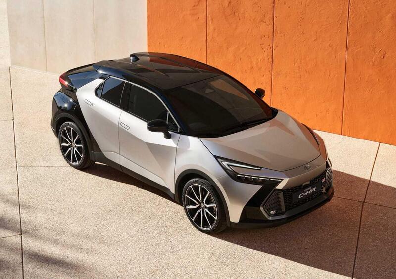 Toyota Toyota C-HR (2023-23) (4)
