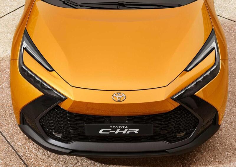 Toyota Toyota C-HR (2023-23) (20)