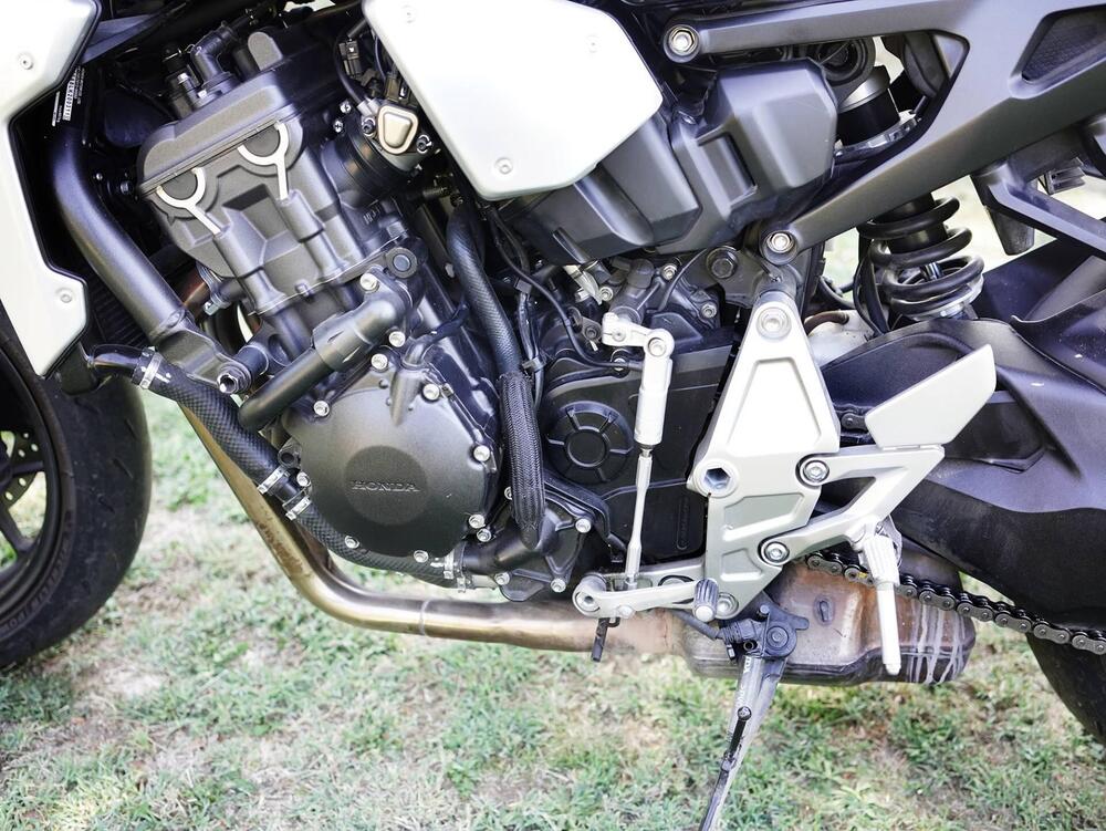 Honda CB 1000 R + Neo Sport Cafè (2019 - 20) (3)