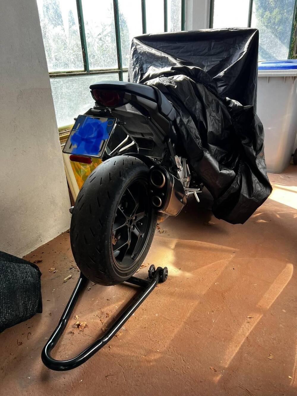 Honda CB 1000 R + Neo Sport Cafè (2019 - 20) (10)