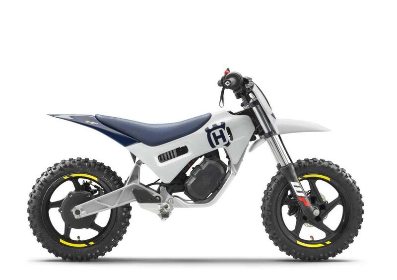 Husqvarna EE 2 EE 2 (2024 - 25) (2)