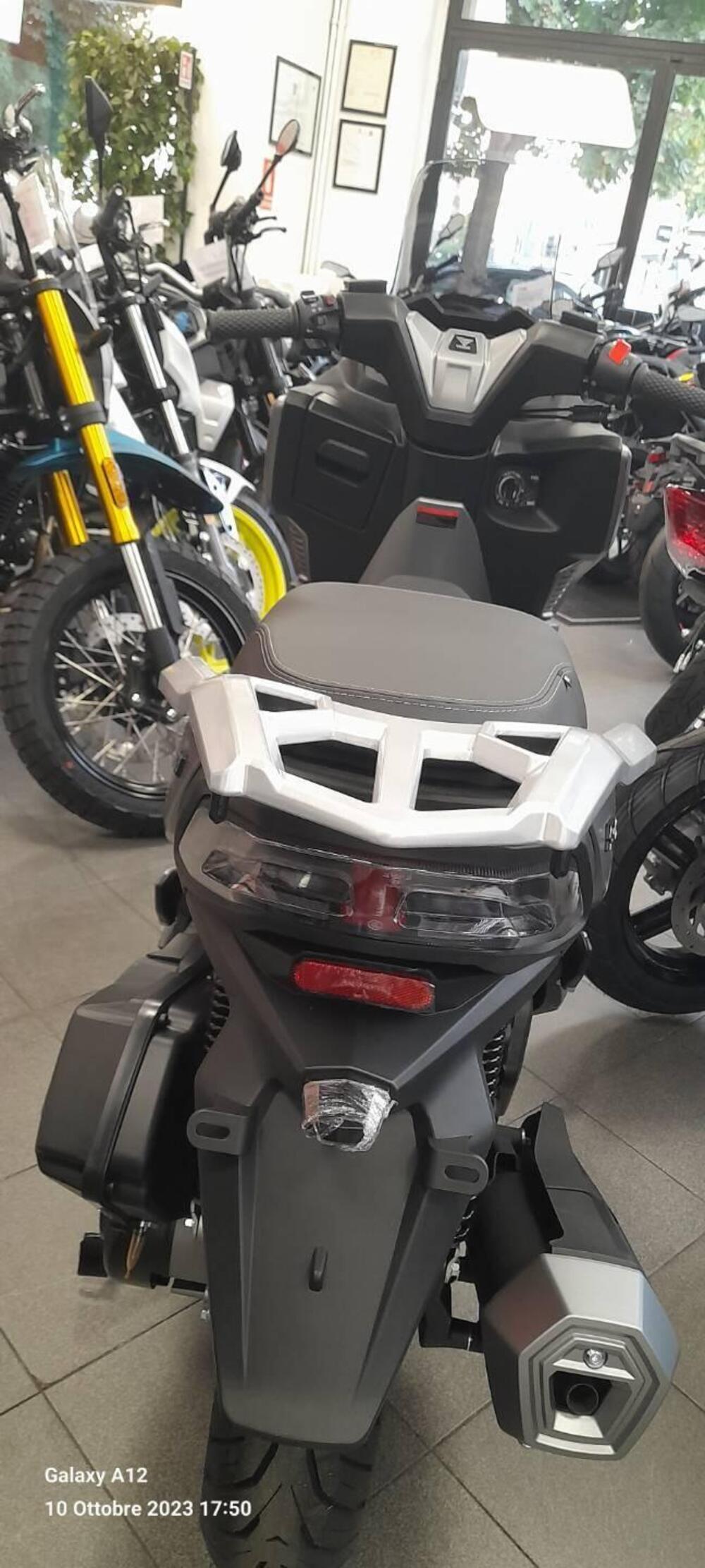 Voge Sfida SR1 (2023 - 25) (5)