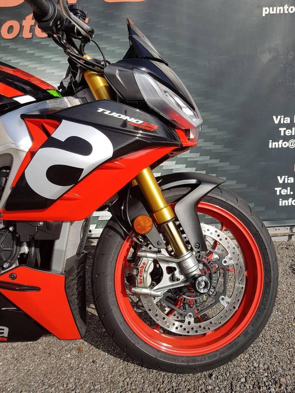 Aprilia Tuono V4 Factory (2021 - 24) (11)