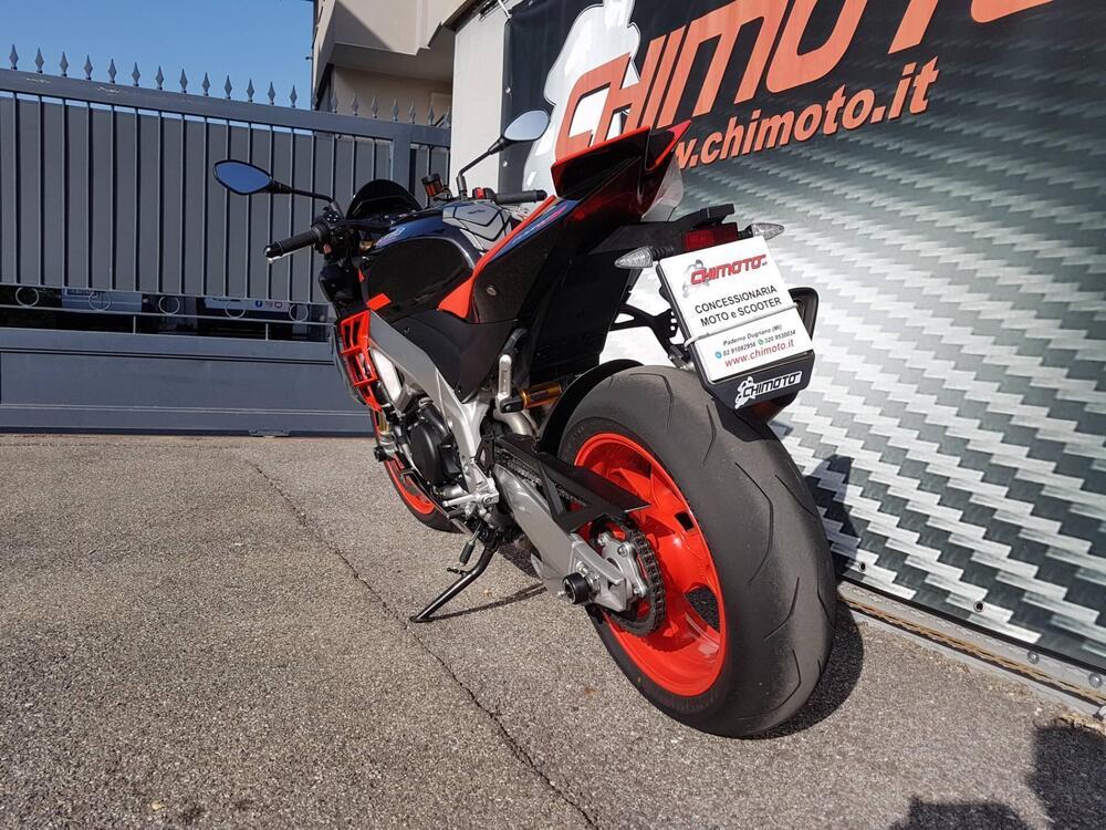 Aprilia Tuono V4 Factory (2021 - 24) (12)