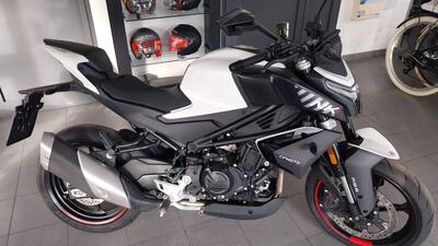 CFMOTO 450NK (2023 - 25) nuova