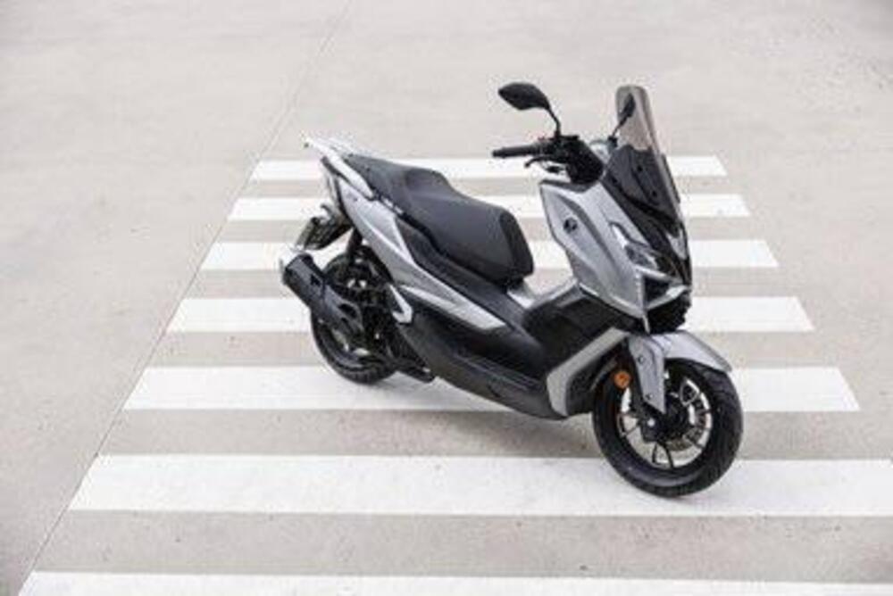 Voge Sfida SR1 (2023 - 25) (2)