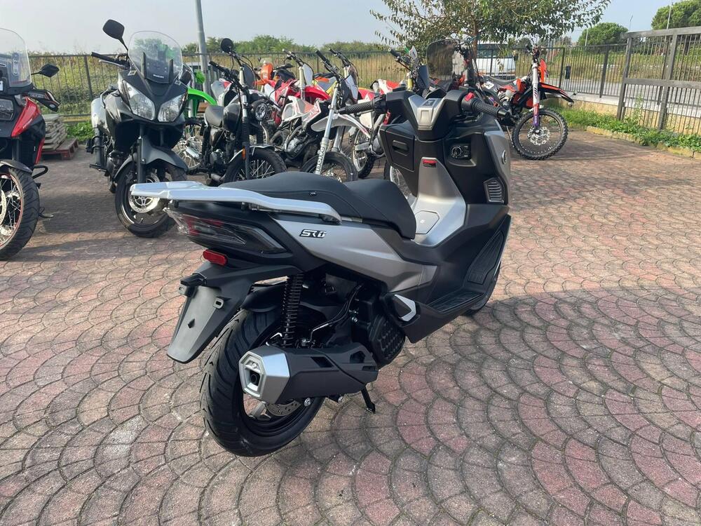 Voge Sfida SR1 (2023 - 25) (3)