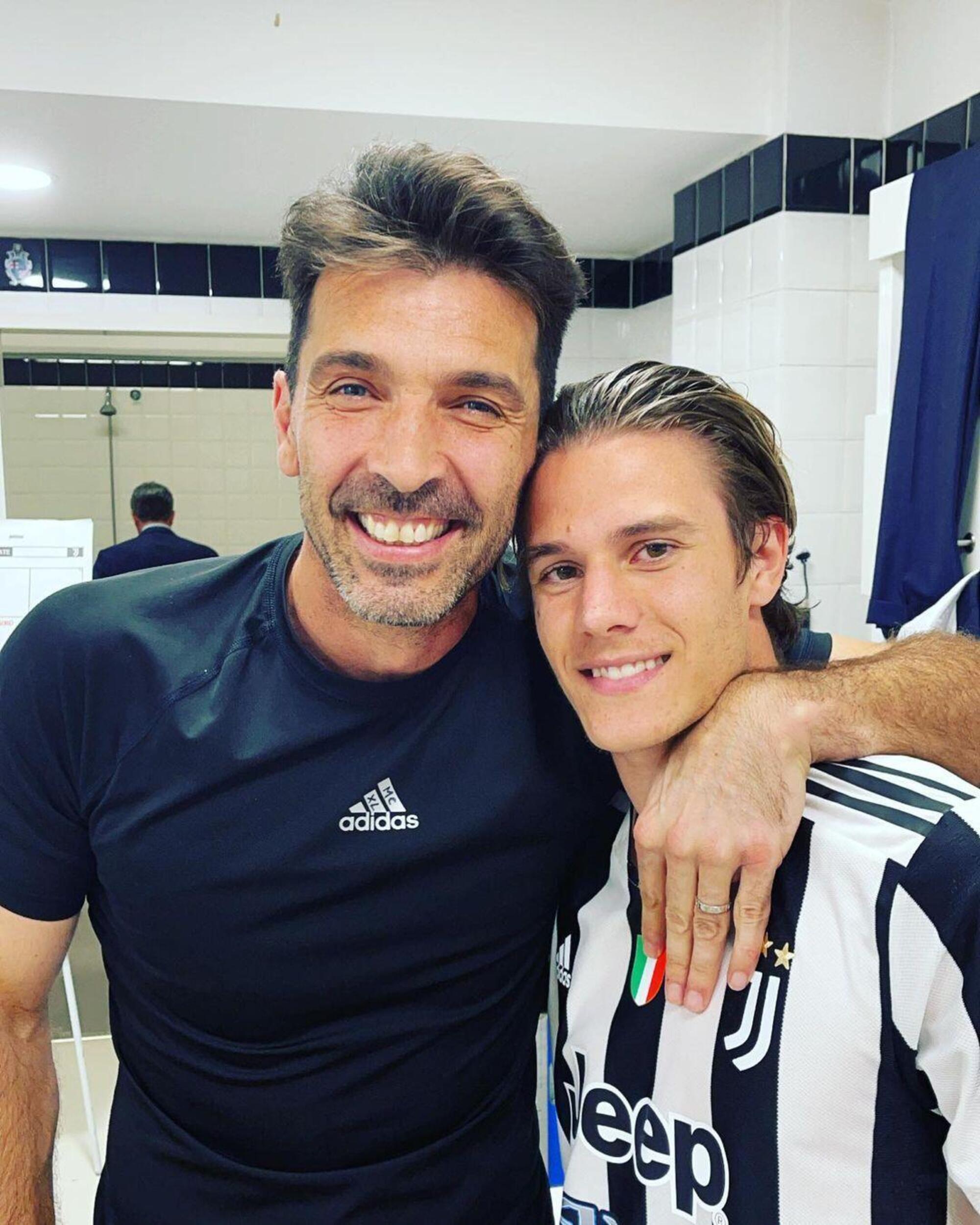 Gigi Buffon e Nicol&ograve; Fagioli