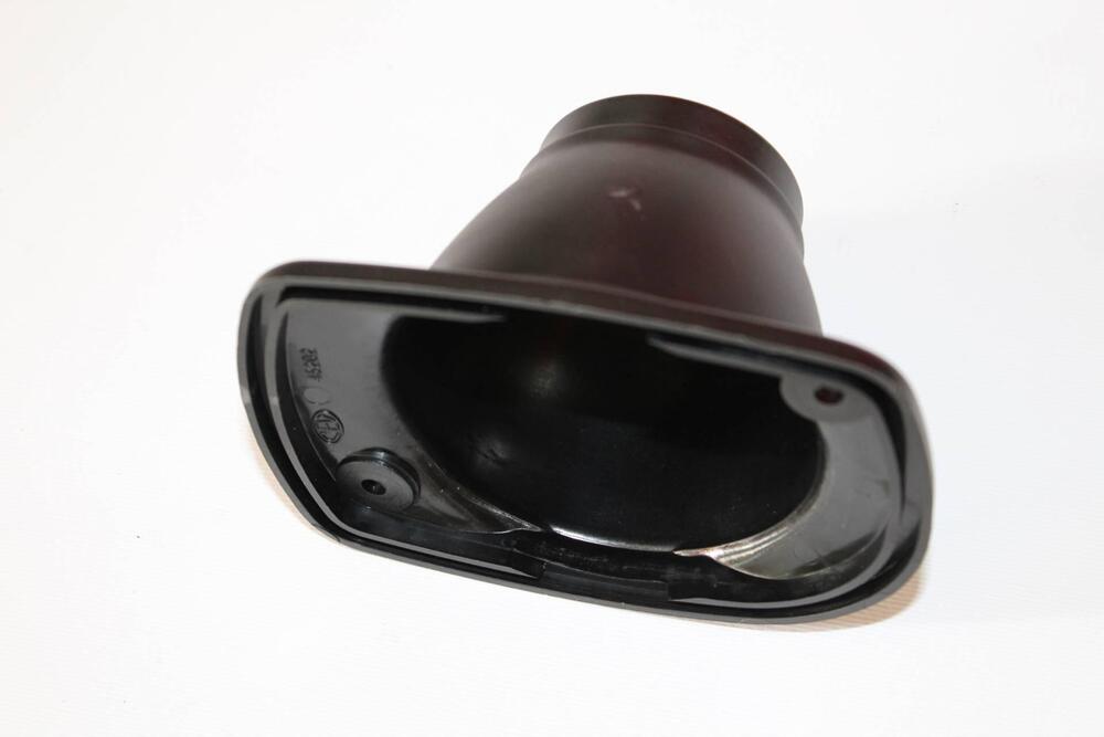 COPERCHIO FANALE 748-916-996-998 Ducati (6)