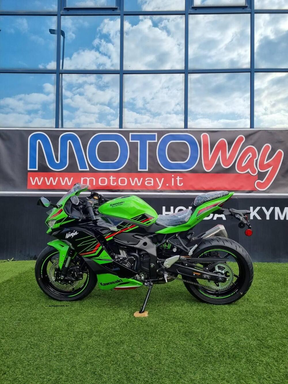 Kawasaki Ninja ZX-4RR (2024 - 26) (2)