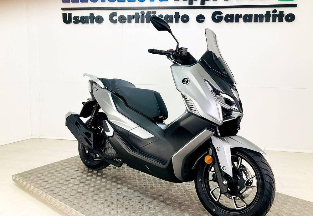 Voge Sfida SR1 (2023 - 25) (3)