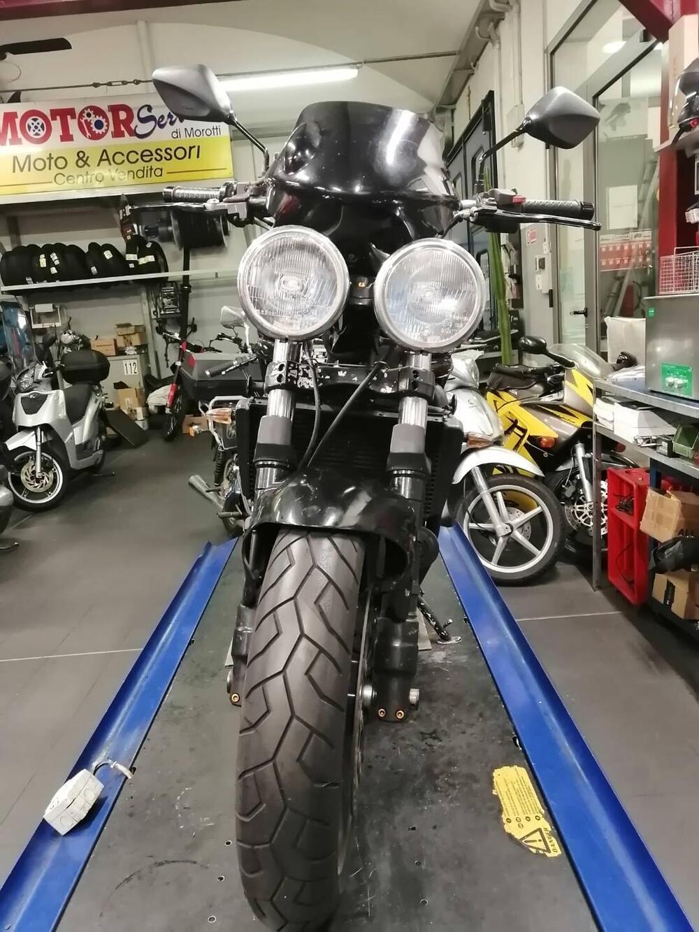 Triumph Speed Triple 955 (1998 - 01) (5)