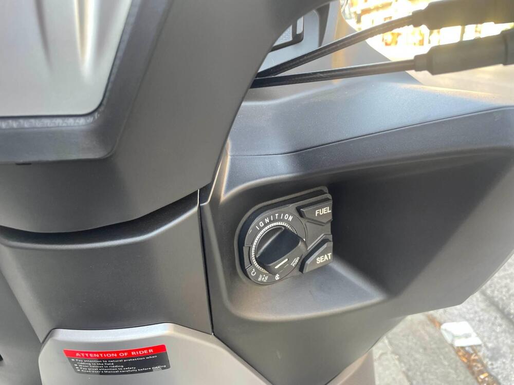 Voge Sfida SR1 (2023 - 25) (5)