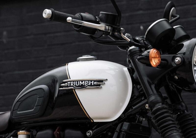 Triumph Bonneville T120 Bonneville T120 Black DGR Limited Edition (2023) (6)